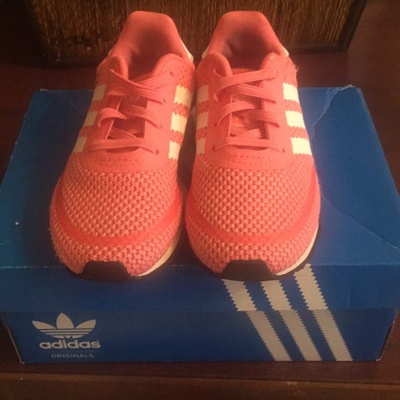 Adidas Size 7K (toddler girl) - Picture 4 of 7